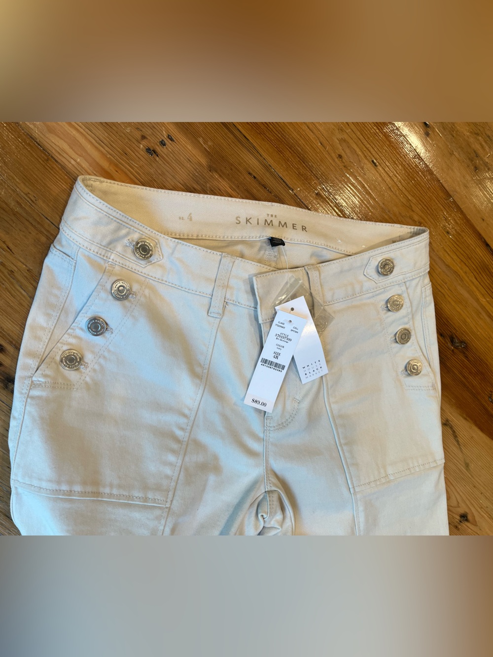 White House Black Market High-Rise Button-Front Jeans in Off-White - Picture 3 of 8